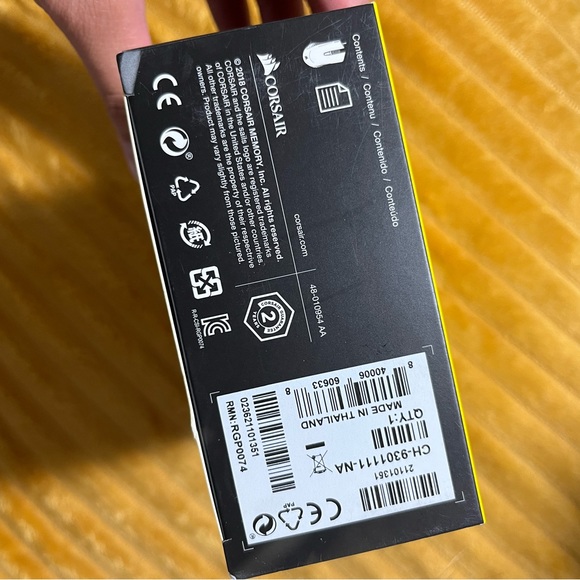 Corsair HARPOON GRB PRO FPS/MOBA Gaming Mouse - Picture 2 of 3